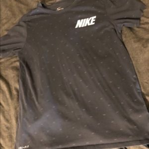 Nike dri fit tshirt